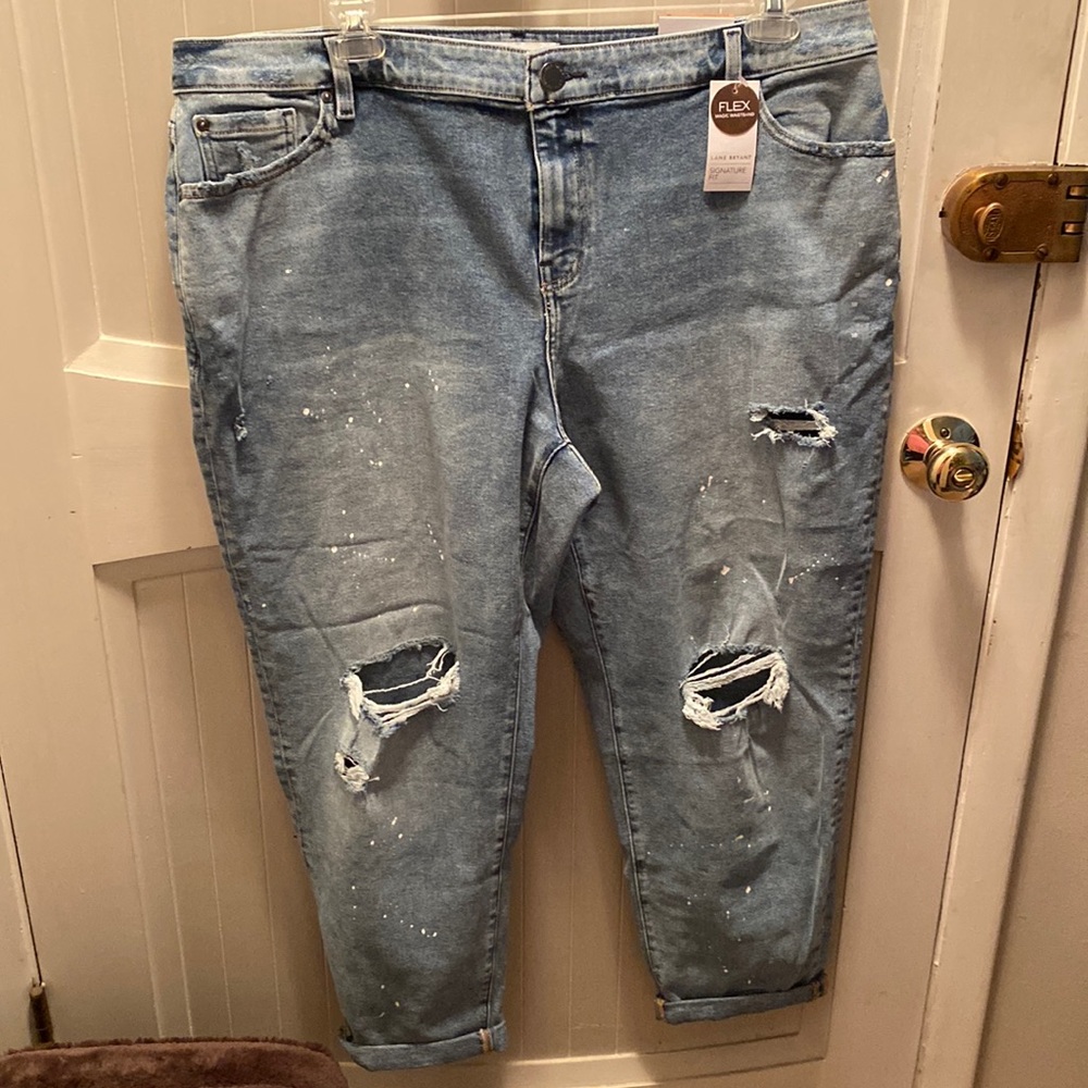 Lane Bryant Signature fit mid rise boyfriend Jean sz 18